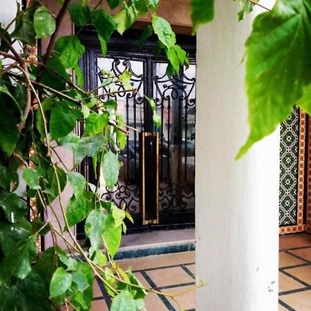Hotel Ayachi Tunis Zewnętrze zdjęcie