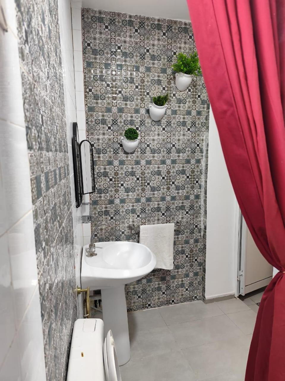 Hotel Ayachi Tunis Zewnętrze zdjęcie